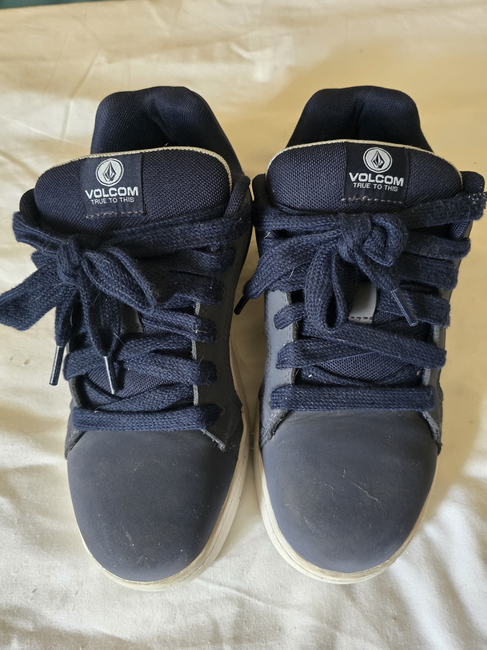 Volcom Stone Navy and White Mens Skate Shoes - Picture 5 of 11